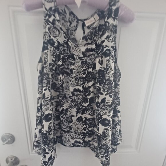 Marilyn Monroe Black & White Floral Flowy Feminine Asymmetrical Crew Neck Tank L - Picture 1 of 4